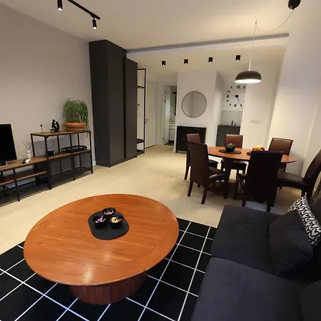 Modern Apartment In The Heart Of Belgrad Exterior foto